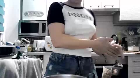 Dorrie Ann online show from February 4, 2025, 6:38 pm