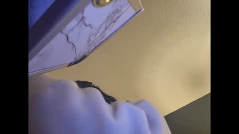 dosedgirl online show from December 14, 2024, 3:04 pm