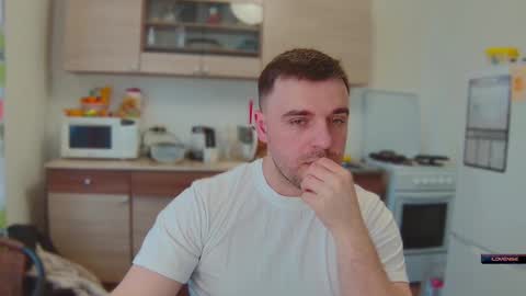 Snapshot of dosilasa chatting on January 12, 2025, 10:02 am Sasha online show from January 12, 2025, 10:02 am