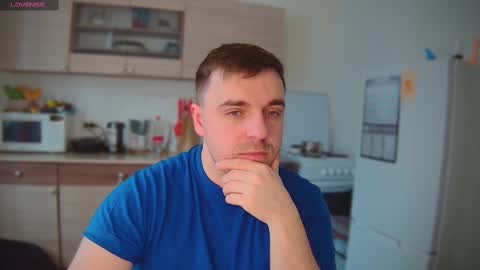 Snapshot of dosilasa chatting on February 23, 2025, 9:55 am Sasha online show from February 23, 2025, 9:55 am