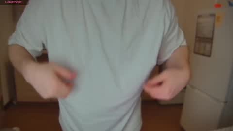 Snapshot of dosilasa chatting on March 3, 2025, 7:06 pm Sasha online show from March 3, 2025, 7:06 pm