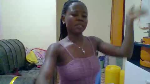 Snapshot of dottletop chatting on February 14, 2025, 7:44 pm dottletop online show from February 14, 2025, 7:44 pm