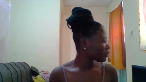 Snapshot of dottletop chatting on February 15, 2025, 8:22 am dottletop online show from February 15, 2025, 8:22 am