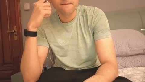 Snapshot of dotx90_fun chatting on April 30, 2026, 1:56 am Funlover online show from April 30, 2026, 1:56 am