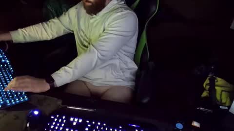 DotYourEyezez  online show from December 10, 2024, 9:44 am