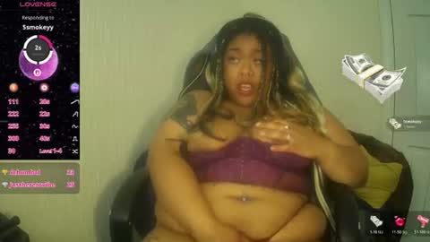 DeeDee online show from June 11, 2026, 5:22 pm