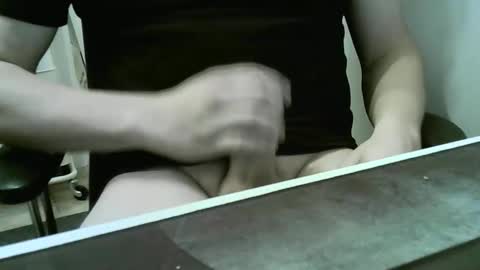 Snapshot of doudoudou1 chatting on October 27, 2025, 7:51 pm doudoudou online show from October 27, 2025, 7:51 pm