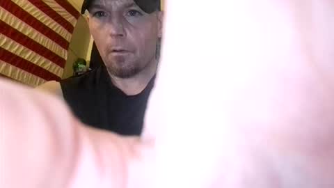 dougiebisme online show from April 7, 2026, 12:38 pm