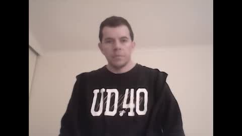 douglas8121 online show from September 17, 2025, 8:38 am