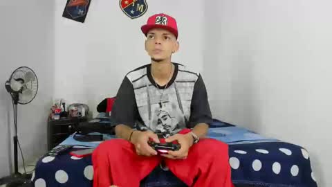 douglas_gallegos online show from January 9, 2025, 9:37 pm