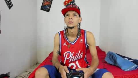 douglas_gallegos online show from February 8, 2025, 11:02 pm