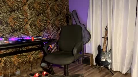 MrPirated online show from January 5, 2025, 12:42 am