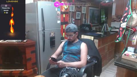 Snapshot of dr_simon84 chatting on December 28, 2024, 7:00 am Dr Simon online show from December 28, 2024, 7:00 am