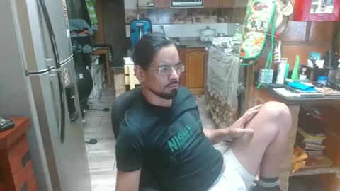 Snapshot of dr_simon84 chatting on January 12, 2025, 1:42 am Dr Simon online show from January 12, 2025, 1:42 am