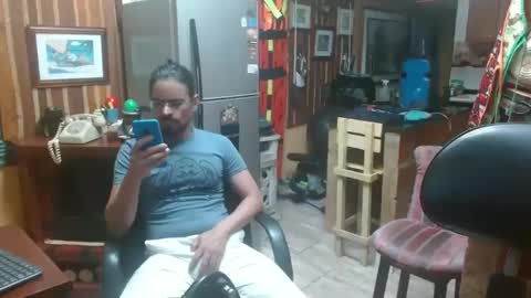 Snapshot of dr_simon84 chatting on January 18, 2025, 1:30 am Dr Simon online show from January 18, 2025, 1:30 am