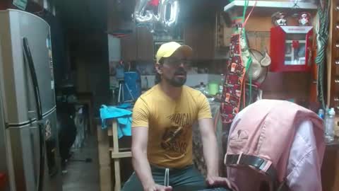 Snapshot of dr_simon84 chatting on January 19, 2025, 4:44 am Dr Simon online show from January 19, 2025, 4:44 am