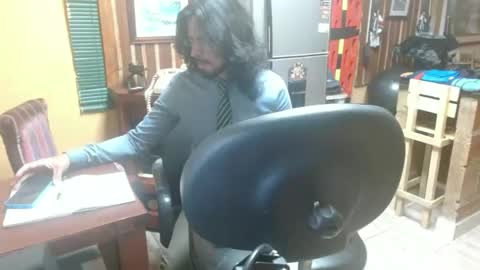 Snapshot of dr_simon84 chatting on January 24, 2025, 6:35 pm Dr Simon online show from January 24, 2025, 6:35 pm