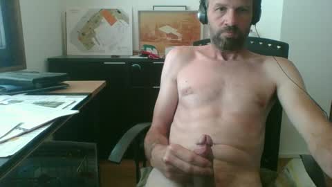 dragonflyy83 online show from June 19, 2026, 8:07 am