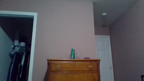 Snapshot of drake__wolf chatting on October 24, 2025, 4:53 am drake__wolf online show from October 24, 2025, 4:53 am