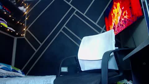 Drake online show from February 13, 2025, 7:31 pm