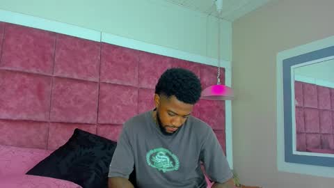 ---Drake--- online show from December 29, 2024, 3:03 pm