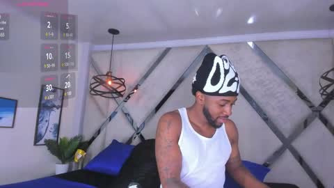 ---Drake--- online show from January 7, 2025, 9:25 pm