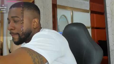 ---Drake--- online show from February 5, 2026, 2:54 pm