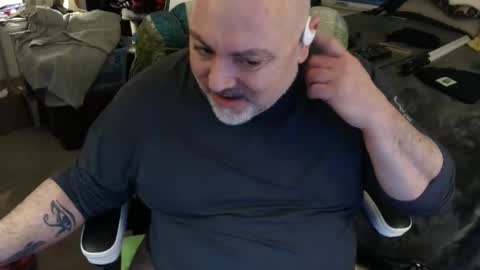 Snapshot of drake_r_darkrose chatting on February 12, 2025, 3:40 am Drake D Vamp aka Drake DarkRose online show from February 12, 2025, 3:40 am