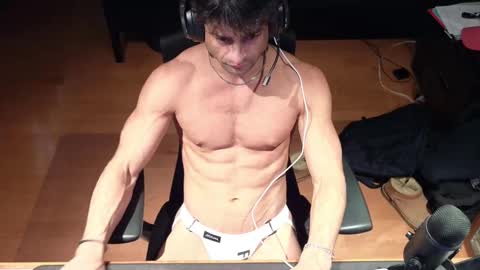 drakeoc online show from December 18, 2024, 7:36 am