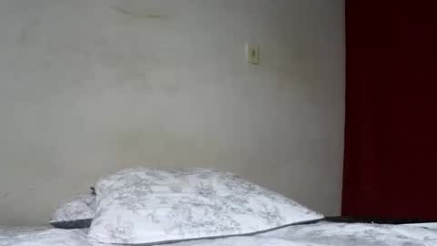 Andrs  Independent Model online show from February 27, 2026, 10:04 am