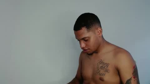 drako_monstercock online show from September 11, 2025, 6:52 pm