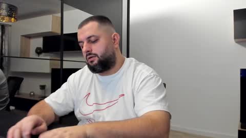 Draven A online show from February 18, 2025, 4:48 pm