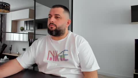 Draven A online show from February 19, 2025, 8:01 am