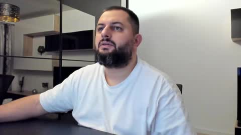 Draven A online show from March 1, 2025, 5:38 pm