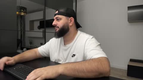 DravenPeak online show from November 20, 2025, 9:03 pm