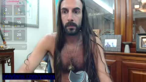 new profile Aircum99  online show from June 10, 2026, 12:11 am