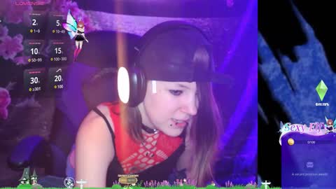 Snapshot of dreadpirate_riyu chatting on February 18, 2025, 10:25 pm Lorelei Riyu online show from February 18, 2025, 10:25 pm