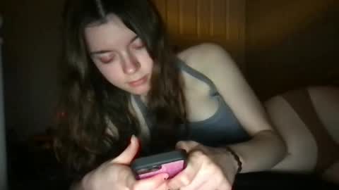 Snapshot of dream1girl_ chatting on March 5, 2025, 6:23 am ur dream girl online show from March 5, 2025, 6:23 am