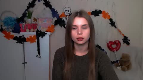 Mari online show from November 4, 2025, 6:45 am