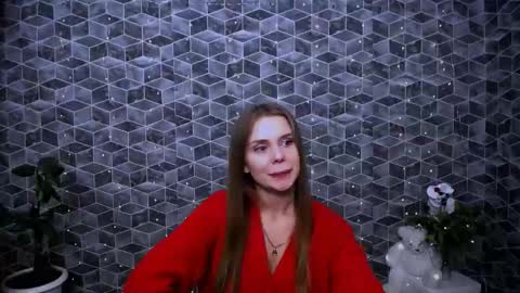 Mari online show from November 11, 2025, 9:42 am