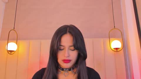 N E N A  online show from October 26, 2025, 8:04 pm