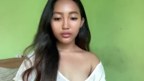 dream_onmexxx online show from September 27, 2025, 5:34 am