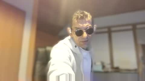 Snapshot of dreambob chatting on December 16, 2025, 3:06 pm Dreambob online show from December 16, 2025, 3:06 pm