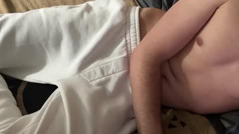 dreame877 online show from October 3, 2025, 1:52 pm