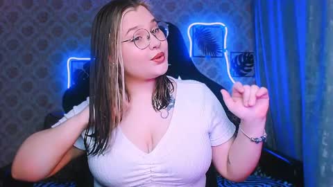 dreamforyoue2 online show from April 1, 2026, 8:06 pm