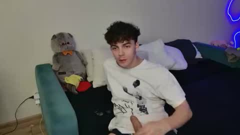 Snapshot of dreamgonetan chatting on October 4, 2025, 1:09 pm dreamgonetan online show from October 4, 2025, 1:09 pm