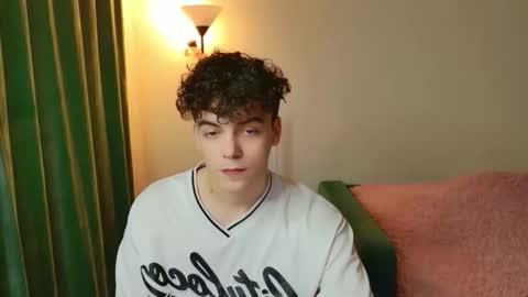 Snapshot of dreamgonetan chatting on November 9, 2025, 1:09 pm dreamgonetan online show from November 9, 2025, 1:09 pm