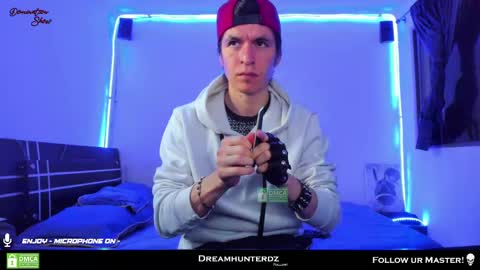 Your lord. - ONLINE  1500 Pm to 2100 Pm - New York Hour online show from March 12, 2025, 12:42 am