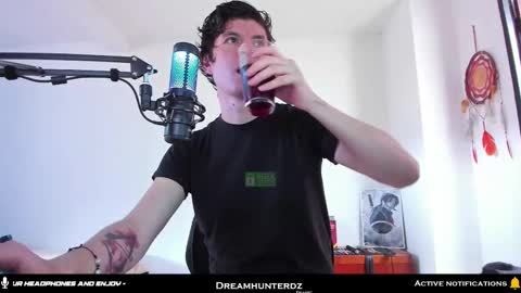 Your lord. - ONLINE  1500 Pm to 2100 Pm - New York Hour online show from September 21, 2025, 8:10 pm