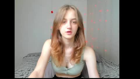 Snapshot of dreamy_pollyyy chatting on June 9, 2026, 5:08 am dreamy_pollyyy online show from June 9, 2026, 5:08 am